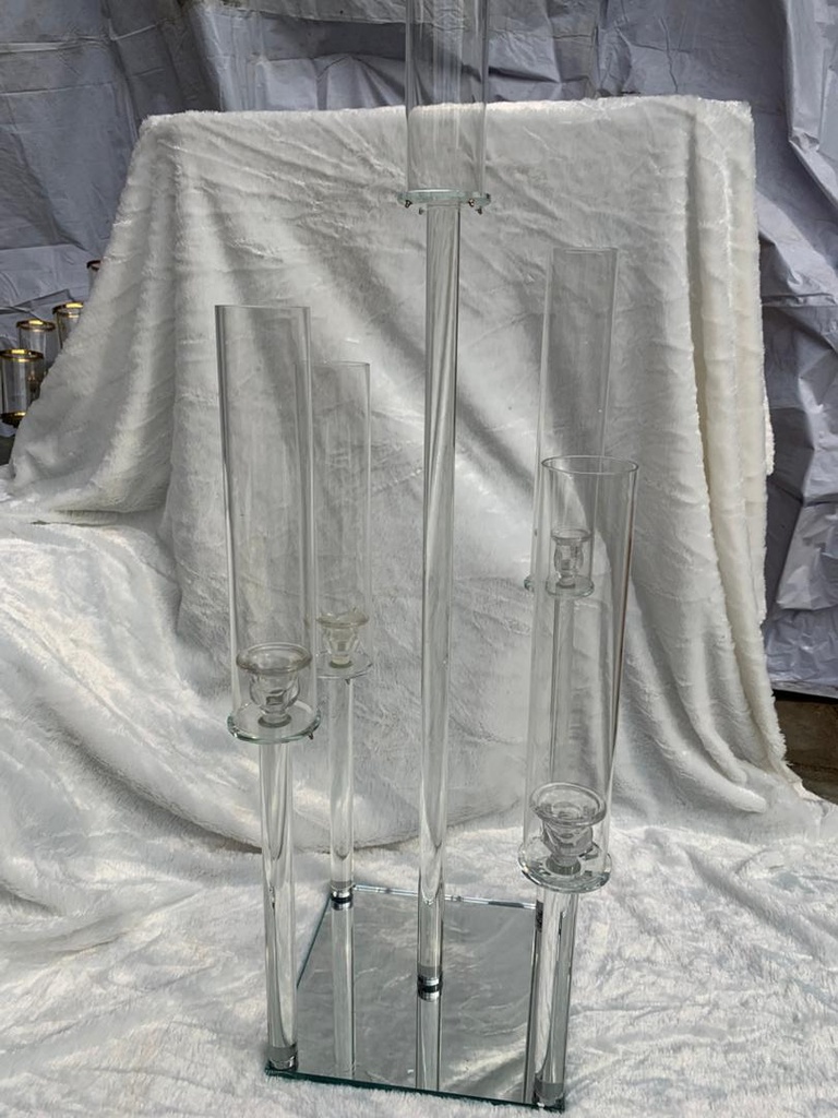 TRANSPARENT GLASS CANDELABRA