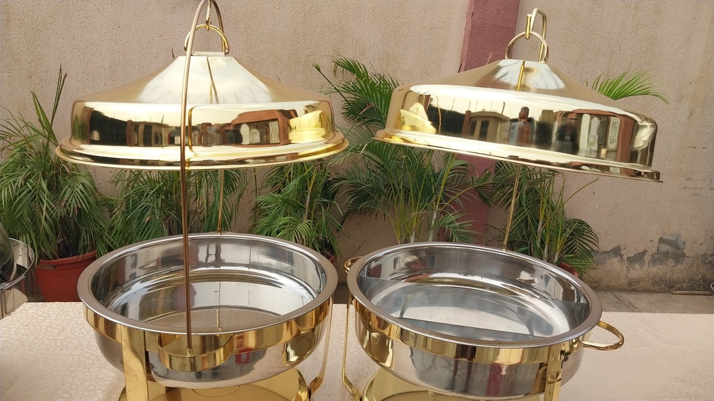 CHAFFING DISHES OVAL (GOLD)