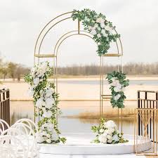 ROUND IRON STAND