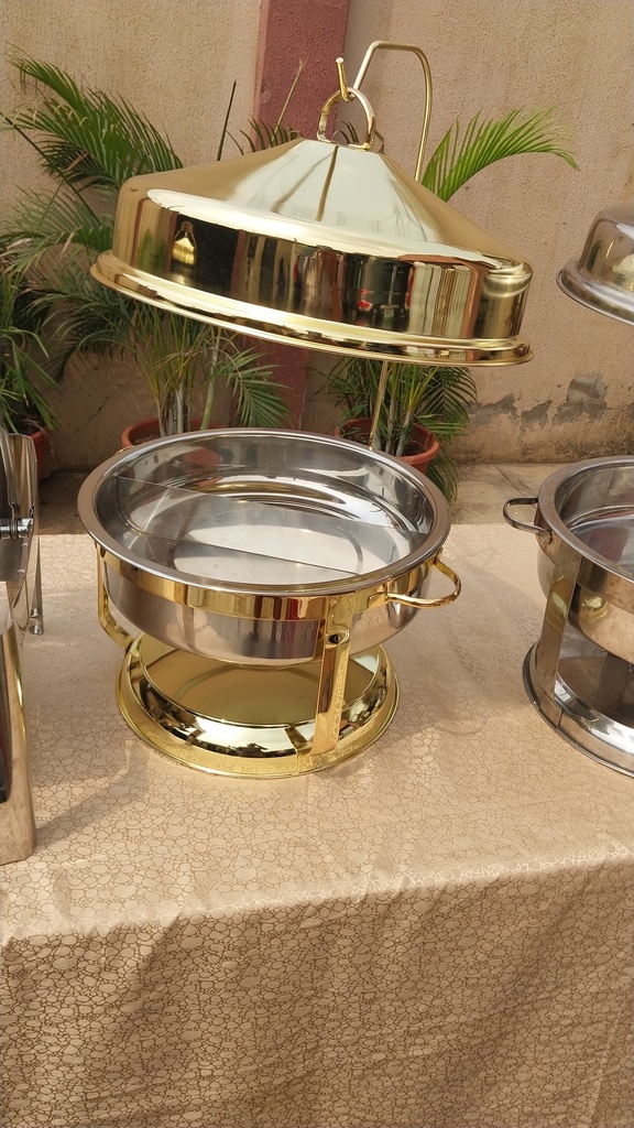 CHAFFING DISHES OVAL (GOLD)