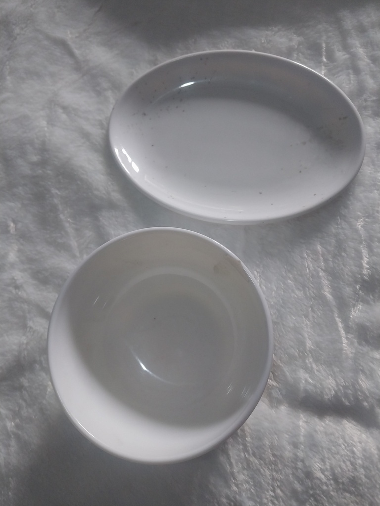 ROUND WHITE PLATE